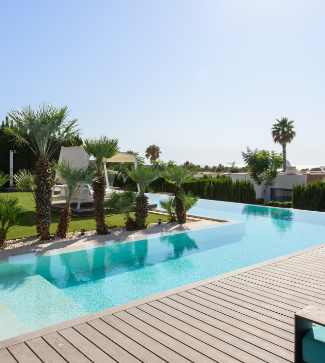Resa Estates te koop sale Cala Comte main pool side.jpg